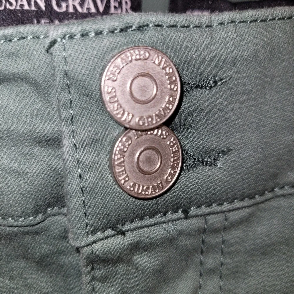 Susan Graver Straight Leg Jeans Green Women Size 26WP‎ Cropped Casual Pants